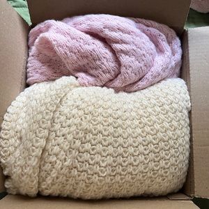 MYSTERY BOX - Plus Size 3/4X - Cozy Knit Sweaters